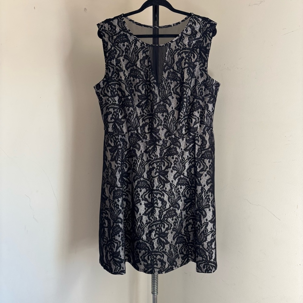 Paper Doll Black and Gray Lace Mini Dress